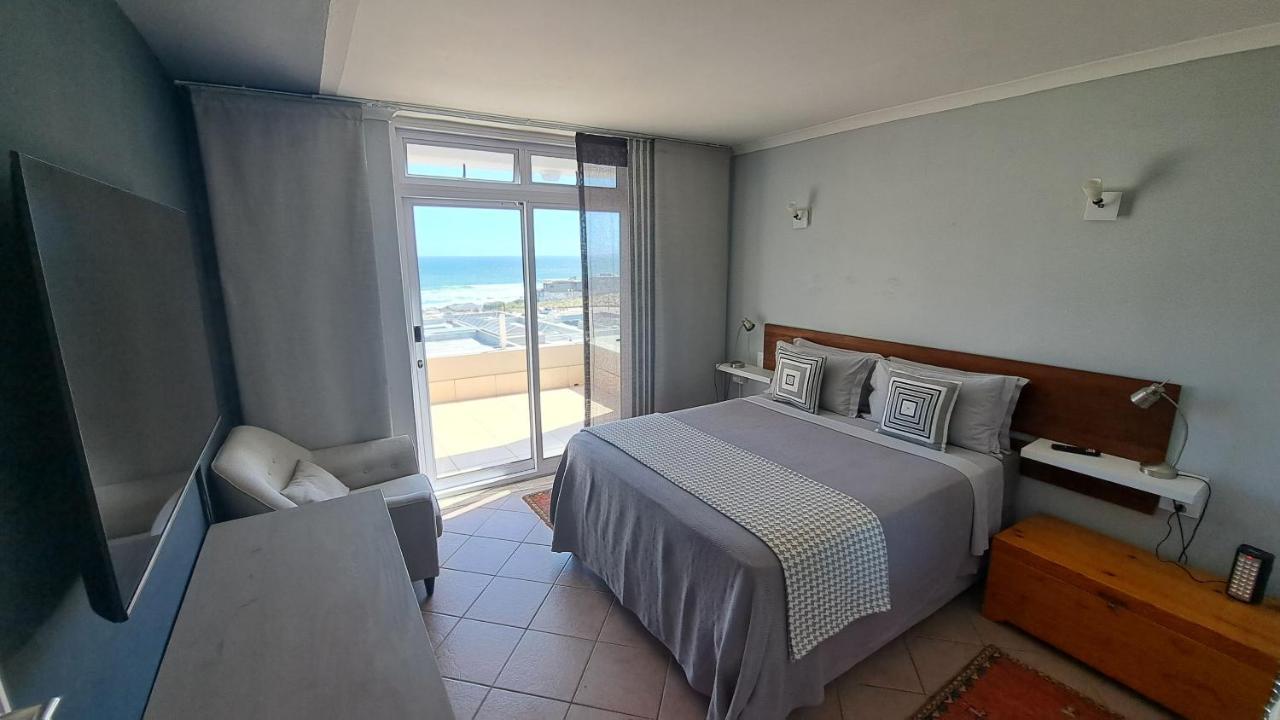 2Whitewaters Bloubergstrand Homestay Buitenkant foto